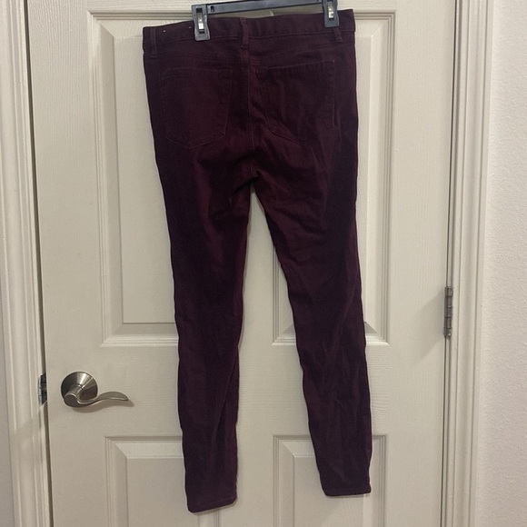 Loft Outlet Women’s Colored Jeggings. Size 4 Petite - Picture 3 of 4
